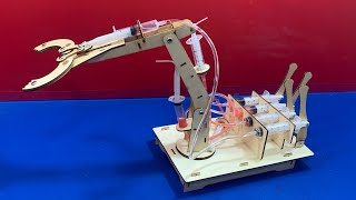 DIY Science Craft Instruction Hydraulic Powered Robotic Arm