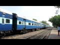 12915 ashram express crossing smdp