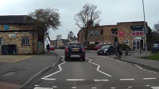 Cambs Dashcam - Histon, Cambridge: Audi cuts in front of car, Toyota bad driving, near collision!