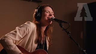 Suzanne Santo - Better Than That | Audiotree Live