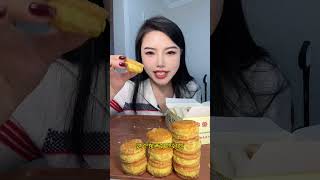 上热门 挑战吃一天绿豆饼，体重有什么变化？一天只吃一种食物 减肥日常vlog 快吃吧大馋丫头 好吃不胖