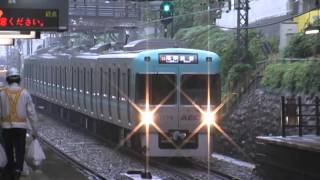 【京王電鉄】井の頭線 1000系 1702F 新代田駅