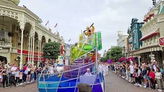 Disneyland Paris- pré parade pride 29.06.2024- #disnefan #disney #disneylanparis #disneyland #pride