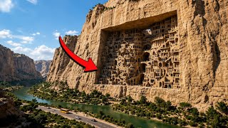 7 Ancient Objects That Should Not Exist”
