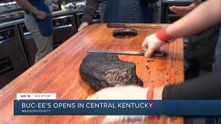 Buc-ee's open in Central Kentucky