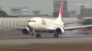 [2009 Itami (伊丹)] JTA 737-400《NU734 JA8938 ITM091014》