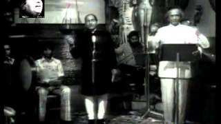 O Duniya Ke Rakhwale - Mohammad Rafi Live With Naushad.mp4
