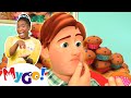 The Muffin Man | CoComelon - Nursery Rhymes | MyGo! Sign Language For Kids | ASL