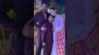 Ajay Devgan with his wife Kajol #bollywood #kajol #cinema #ajaydevgan #shorts #ytshorts