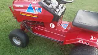 1995 murray lawn tractor  fully restored  with  straght piped  exhaust