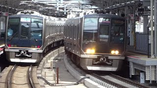 321系D25編成通過とD24編成発車 学研都市線・鴫野駅