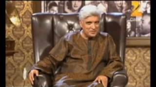 Javed Akhtar explaining: Why and How Kishore Kumar has edge over all other singers.