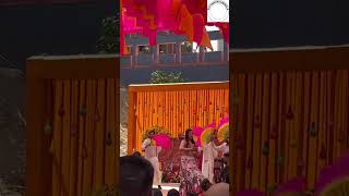 Bahu teri hemamalini ban gyi koi n takkar me……., Pranjal Dahiya live performance at #tajhotels