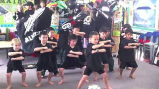 Rugby Haka - All Blacks New Zealand - Kiwi Kids