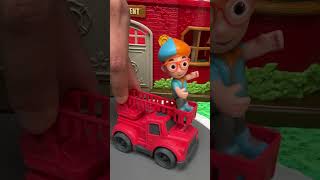 🚒 Blippi and Meekah sing the Fire Truck Song! 🔥