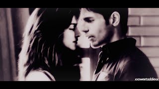 Sidharth Malhotra & Deepika Padukone - Tum Hi Ho