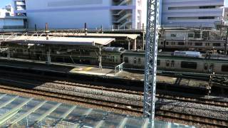 JR東海道本線・大船駅二番線に快速アクティ到着（JR Tokaido main line）