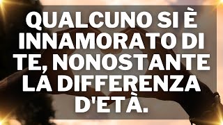 💌L'angelo dice: Qualcuno si è innamorato di te, nonostante la differenza d'età.