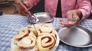 CINNAMON ROLLS ON THE SKOTTLE