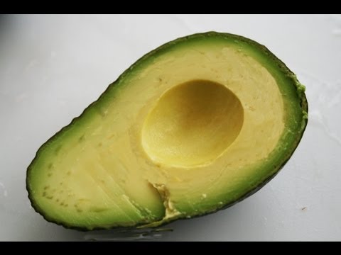 Quick tip: How To Cut & Peel Avocados Quick tip: How To Cut & Peel Avocados