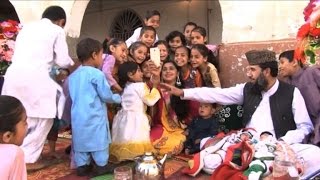 Pakistani father of 35 aims for 100 children