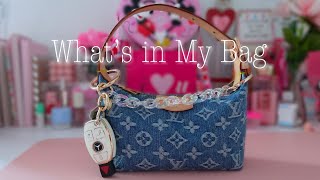 What’s in My Bag ✨ What fits in my Louis Vuitton denim Pochette 🦋🫧