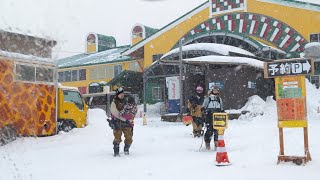 高鷲チェーン無しタイヤは帰れない！高鷲スノーパークの駐車場の積雪！17日月曜日15時頃〜