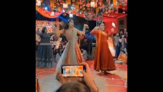 Nida Yasir dance on her brother wedding #wedding #nidayasir Subscribe for more updates