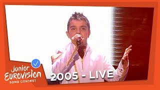 Denis Dimoski - Rodendenski Baknež - F.Y.R. Macedonia - 2005 Junior Eurovision Song Contest