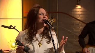 Lisa Nilsson - Himlen runt hörnet (Live) - Nyhetsmorgon (TV4)