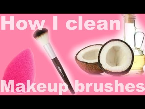 How I clean my Makeup brushes + Beauty Blender How I clean my Makeup brushes + Beauty Blender