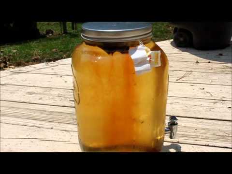 Making Sun Brewed Tea Making Sun Brewed Tea
