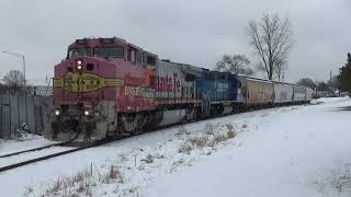 Chasing BNSF R-CHI452 Up To Batavia 1/10/24