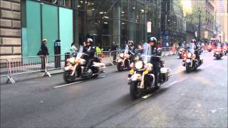 FULL PRESIDENTIAL NYPD MOTORCYCLE ESCORT FOR PRESIDENT OBAMA WHILE TRAVELING THROUGH MANHATTAN.