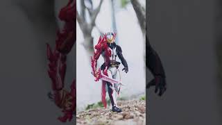 Toy Photography S.H.Figuarts Kamen Rider Saber (behind the scenes)