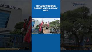 Menaker dan Wamenaker Duduk Lesehan Ngobrol Bareng Massa Demo Ojol Minta THR