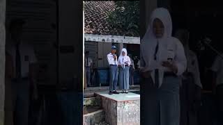 Berteman asik tanpa mengusik!!! Kelompok 2 dari kelas XI c