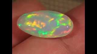 4.78ct Brilliant Rolling Rainbow Flash Welo Ethiopia Opal