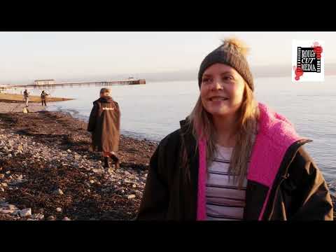 Can you swim in Penarth beach?