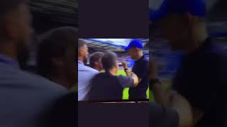 Legend Handshake between Conte and Tuchel