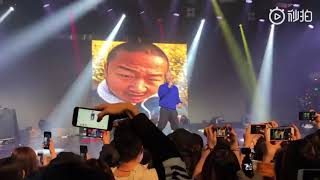 新生代RapperGIAO哥 aka lil giao首次演出现场底下观众爆炸