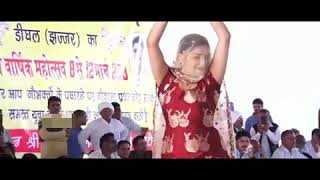 Sapna Chaudhry Super Hit Dance 2019 -  Ghunghat ki oat me - सपना चौधरी का सुपरहिट डांस
