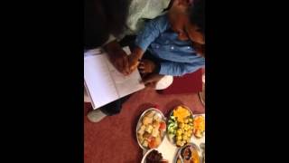 Arnov 's হাতে খরি Arnov 's হাতে খরি