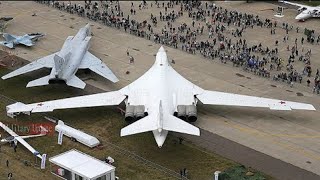 ロシアのTu-160史上最大の戦略爆撃機、アメリカへの脅威 【ミリタリーアップデート】