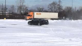 2007 AWD Ford Fusion snow drifting