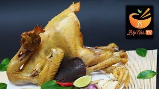 Cách làm Gà Hấp Muối Sả cực đơn giản | Vào Bếp cùng Bếp Nhà