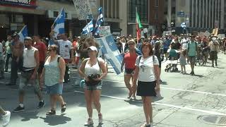 8 août  manifestation  à  Montréal 100 000 manifestants