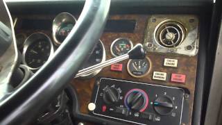 Kenworth K104 Primemover - Inside