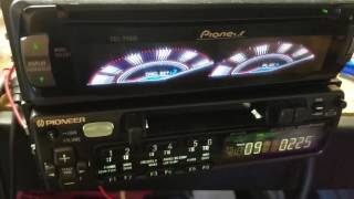 Pioneer KEH-P4200 Cassette/Tuner \u0026 CDS-P4000 CD/Spectrum Analyser Demo