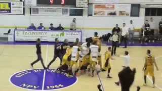 Il tiro della vittoria nel Derby ForENERGY VIGEVANO 1955 vs OMNIA BASKET PAVIA